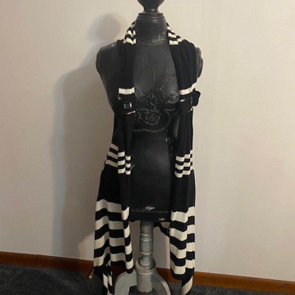 Casual Living Black/White stripe knit cardigan, size 1X